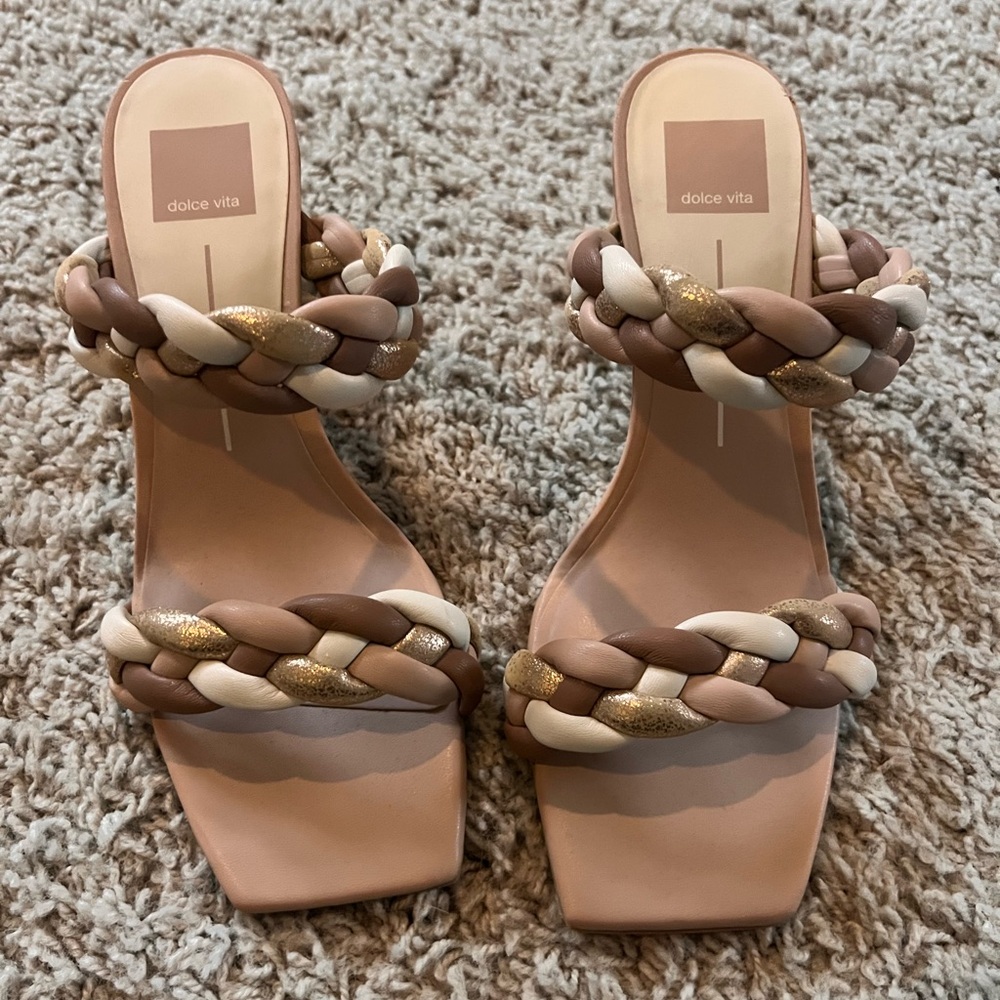 Like New Dolce Vita Heels 9